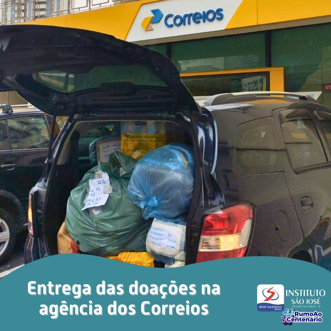 Entrega das doações na agência dos Correios