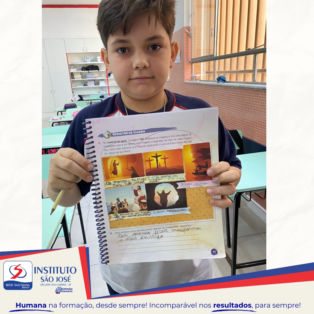 Estudantes do 5º ano fazem scrapbooking na aula de Ensino Religioso