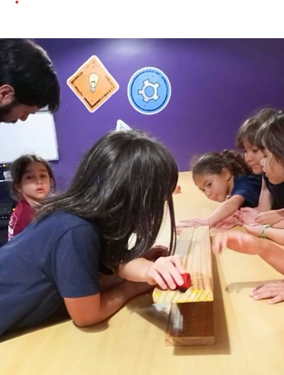 Explorando ângulos e inclinações na Sala Maker