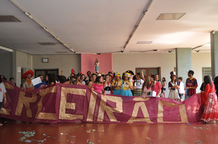 Grito de Carnaval  - Instituto 90 anos