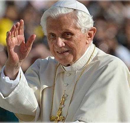 Oração com os Jovens por Bento XVI