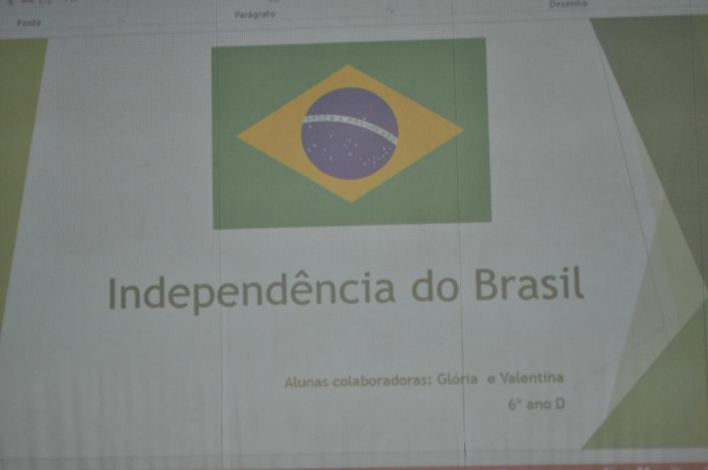 Momento Cívico